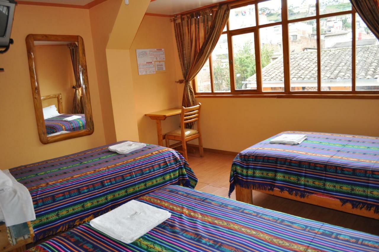 Hotel Santafe Inn Otavalo Eksteriør bilde